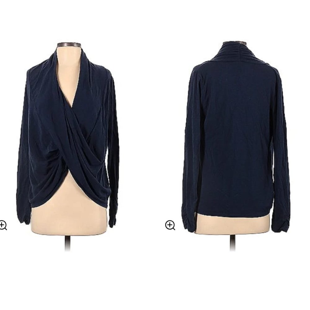 Manduka Yoga Long Sleeve Cross Plunge Top